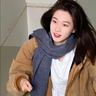 窥探海报